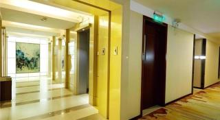 Borrman Hotel Guangzhou Changlong Shiqiao Metro Station - Canton - 9