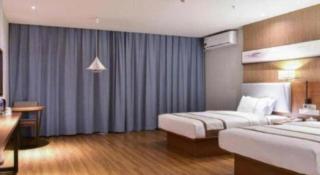 Jtour Inn Xianning Chongyang Taoxi Avenue - 4