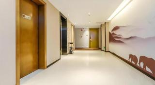 JTOUR Inn Hechi Yizhou Municipal Central Plaza - 1