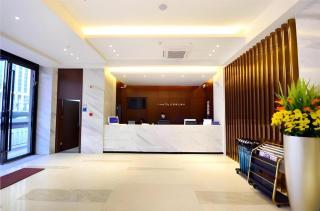 City Comfort Inn Hankou Railway Station Tangjiadun Wanda Plaza - 2