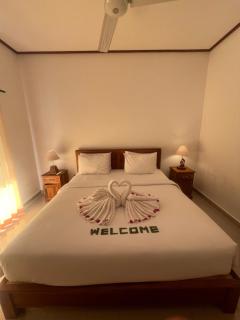 D'Janu Homestay - 4