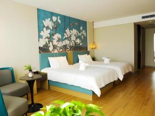 Magnotel Wulanhaote Hanshan Dong Street - 1