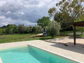 Trulli privati con piscina - 2