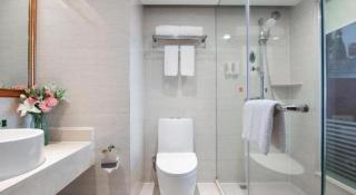 Vienna Hotel Anhui Fuyang Yingshang Yingbin Avenue - 3
