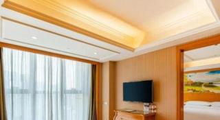 Vienna Hotel Chongqing West Station Southwesten Hospital - 9