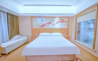Vienna Hotel Jiangxi Jiujiang Gongqingcheng High-Speed Railway Station - 2