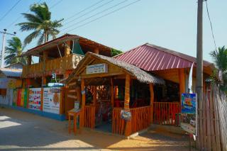 Vibushan Guest House - 4