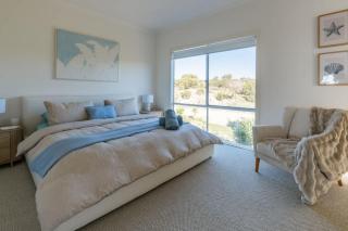 Island Beach- Pool Tennis Court & Ocean Views - 7