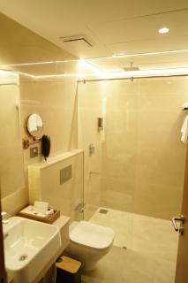Cinnamon Gold Hotel - 9