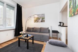 Batorego Studio Downtown Gdynia by Noclegi Renters - 0