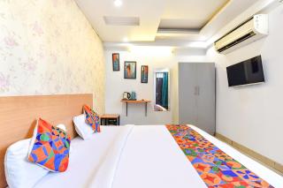 FabHotel Rushank Palace - Near Jawahar Circle, World Trade Park - 4