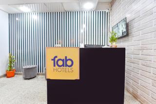 FabHotel Rushank Palace - Near Jawahar Circle, World Trade Park - 9