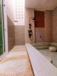 7 Class Pool Villa - 1