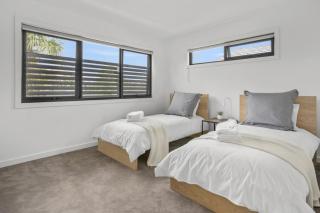 StayAU Modern 4-bedroom TH Bayswater - 8