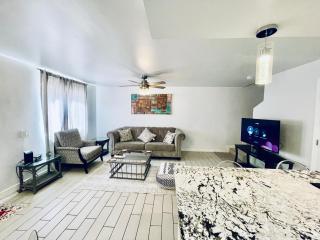 Hopes Cozy Condo - 2