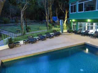 Wiz Hotel - 1