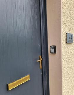 Bogside View Suite - 3