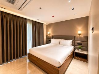 Clubhouse Hotel by CheckIn Greater Noida - 7