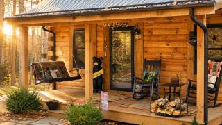 The Little Deer Cabin - Hot Tub Stone Fireplace - 8