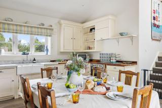 The Garden House - Picturesque views across the Cornworthy - 1
