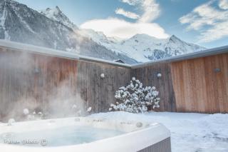 Apartment Au Bon Coin - Luxury Chamonix Hidden Haven, Mont Blanc view, Hot Tub and Garden - 4