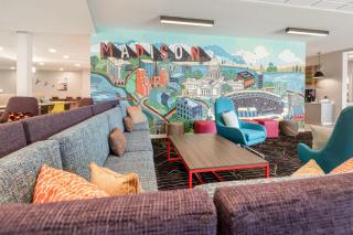 Home2 Suites By Hilton Madison East - 4
