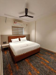SW Hotel MG Road - 0