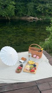 Dobra Vila I Riverside Cabin Retreat - 8