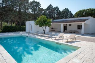 GuestHost - Villa Giulia with pool & parking - 0