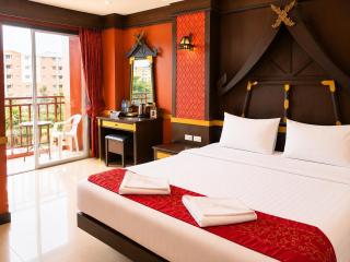 99 Residence Patong Hotel - 0
