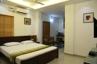 Hotel Mudra Midtown Suites & Rooms - Kalasa - 1