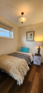 Waterfront Abode - 2 bedrooms - 8