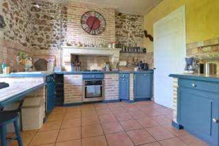 Family house with garden in Lugos - 8