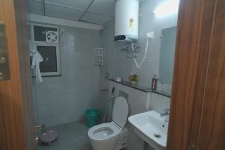 Luxury Suites Pari Chowk Expo Mart Jaypee Greens - 4