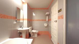 Hub Hotel Banqiao Inn Far Eastern Branch - 4