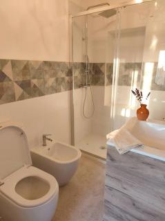 Charming 2-Floor Apartment with Vineyard Views in Morro dAlba - 6