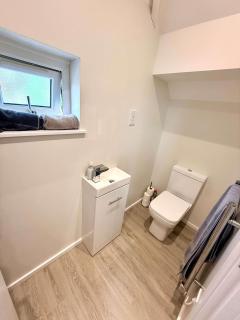 Charming Private 1 Bed Annexe Retreat Near Ripley - 1