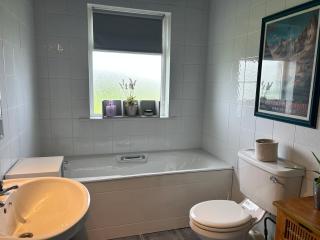 Follies Garden Room - 2