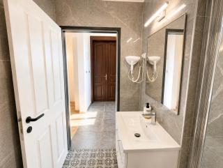 Stylish 1BR Apartment Wiener Stadthalle - 3