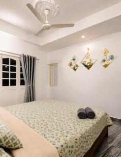 Weekend Getaway - Silver Nest Candolim - 3