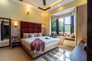 SaffronStays Tikrola Retreat, 2BR Stay with Mountain Views - 3