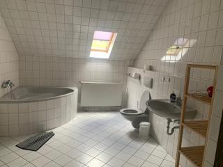 Station & Stay - 2
