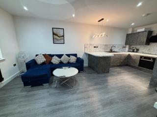 The Aurora Apartments - 2-Bed Apartment - 2 Bathrooms - FREE Private Parking - 7