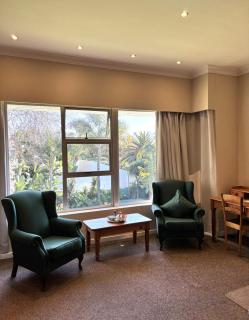 Owls Loft Guesthouse - 2