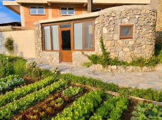 Stone Cottage - 2