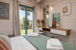 Allia seaside home - 3
