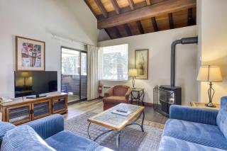 Pool-view mountain paradise awaits at this Lakeland Village home - 3