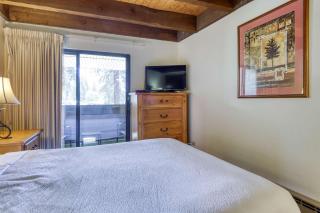 Pool-view mountain paradise awaits at this Lakeland Village home - 1