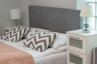 Functional & Cozy Studio Close to the Beach and Downtown by Noclegi Renters - 2