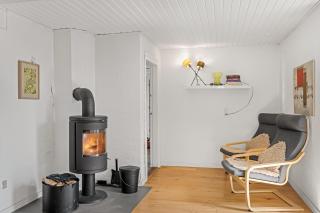 Holiday Home With Beautiful Views, Wilderness Bath And Activity Room - 2